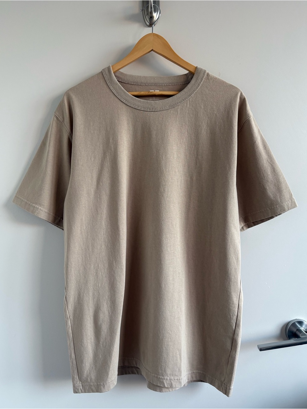 Uniqlo U Heavyweight Beige Men’s T-shirt 100% Cotton Size L